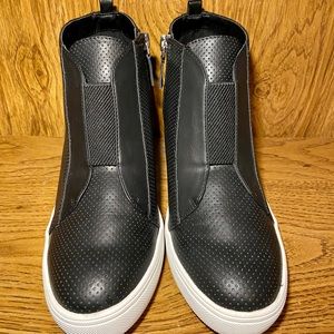 MIA Christie sneakers